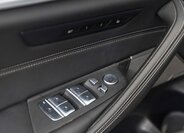 BMW Řada 5 Sedan / Limuzína 4,4 l 390 kw