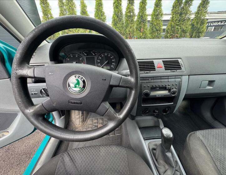Škoda Fabia 15