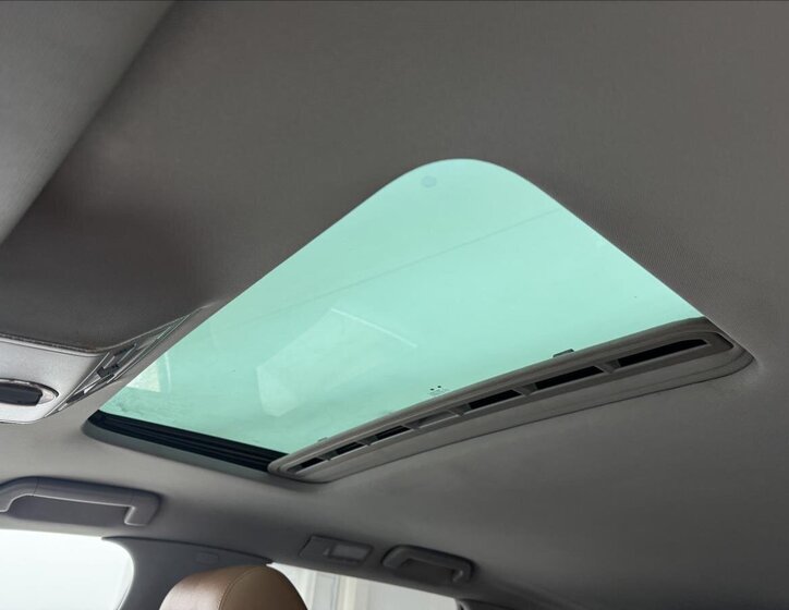 Volkswagen Touareg SUV / Terénní 3,0 l 165 kw