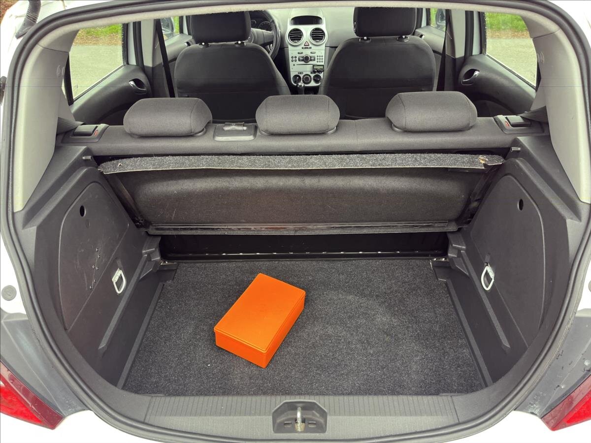 Opel Corsa Hatchback 1,2 l 55 kw