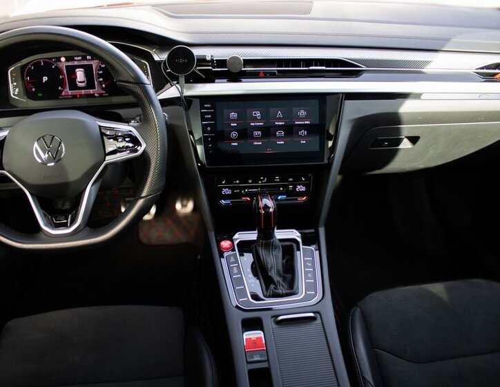 Volkswagen Arteon Kombi 2,0 l 147 kw