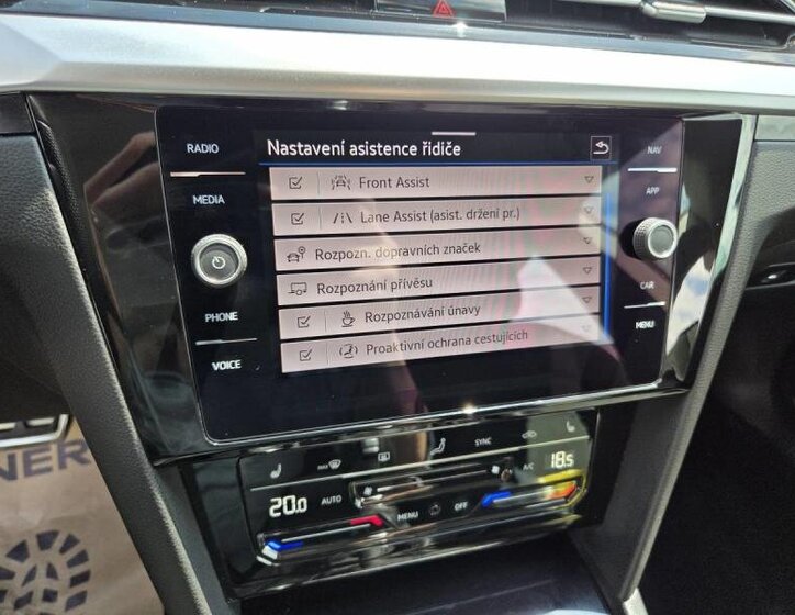 Volkswagen Arteon Liftback 2,0 l 110 kw