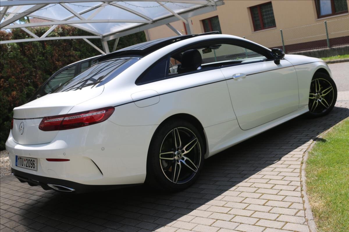 Mercedes-Benz Třídy E Kupé 2,9 l 250 kw