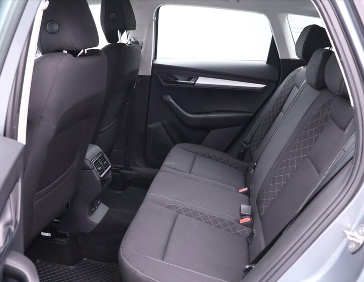 Škoda Karoq SUV / Terénní 1,5 l 110 kw