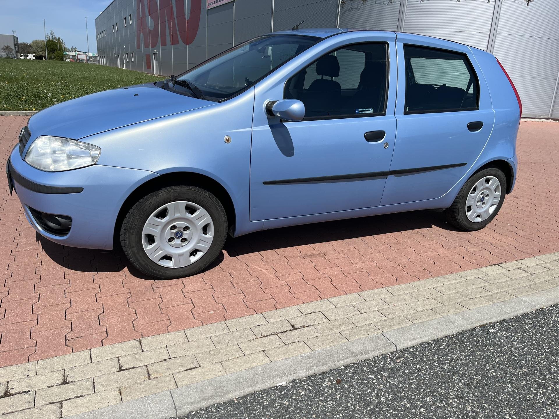 Fiat Punto Hatchback 1,4 l 70 kw