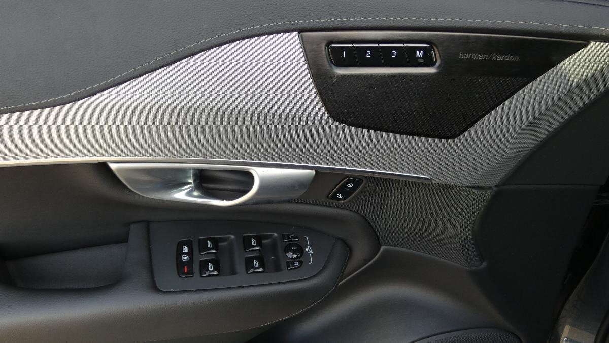 Volvo XC90 SUV / Terénní 2,0 l 173 kw