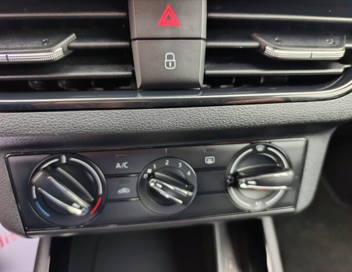 Škoda Scala Hatchback 1,6 l 85 kw