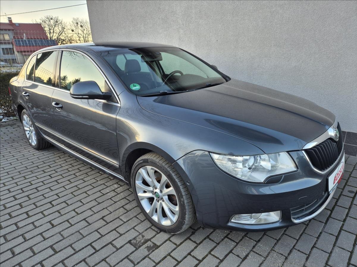 Škoda Superb Sedan 2,0 l 125 kw