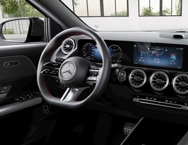 Mercedes-Benz GLA SUV / Terénní 2,0 l 85 kw