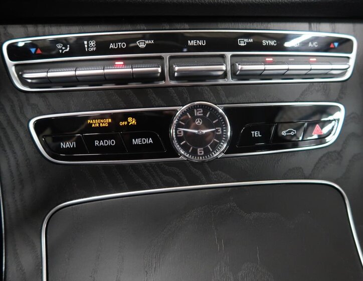 Mercedes-Benz Třídy E Kombi 2,0 l 135 kw