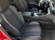 Peugeot 3008 SUV / Terénní 1,2 l 96 kw