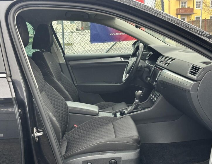 Škoda Superb Kombi 2,0 l 140 kw