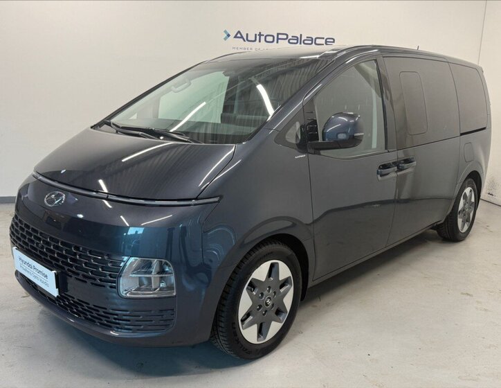 Hyundai Staria MPV 2,2 l 130 kw