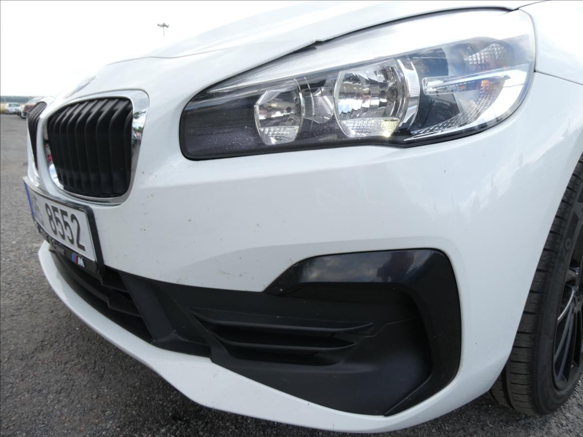BMW Řada 2 Kombi 2,0 l 110 kw
