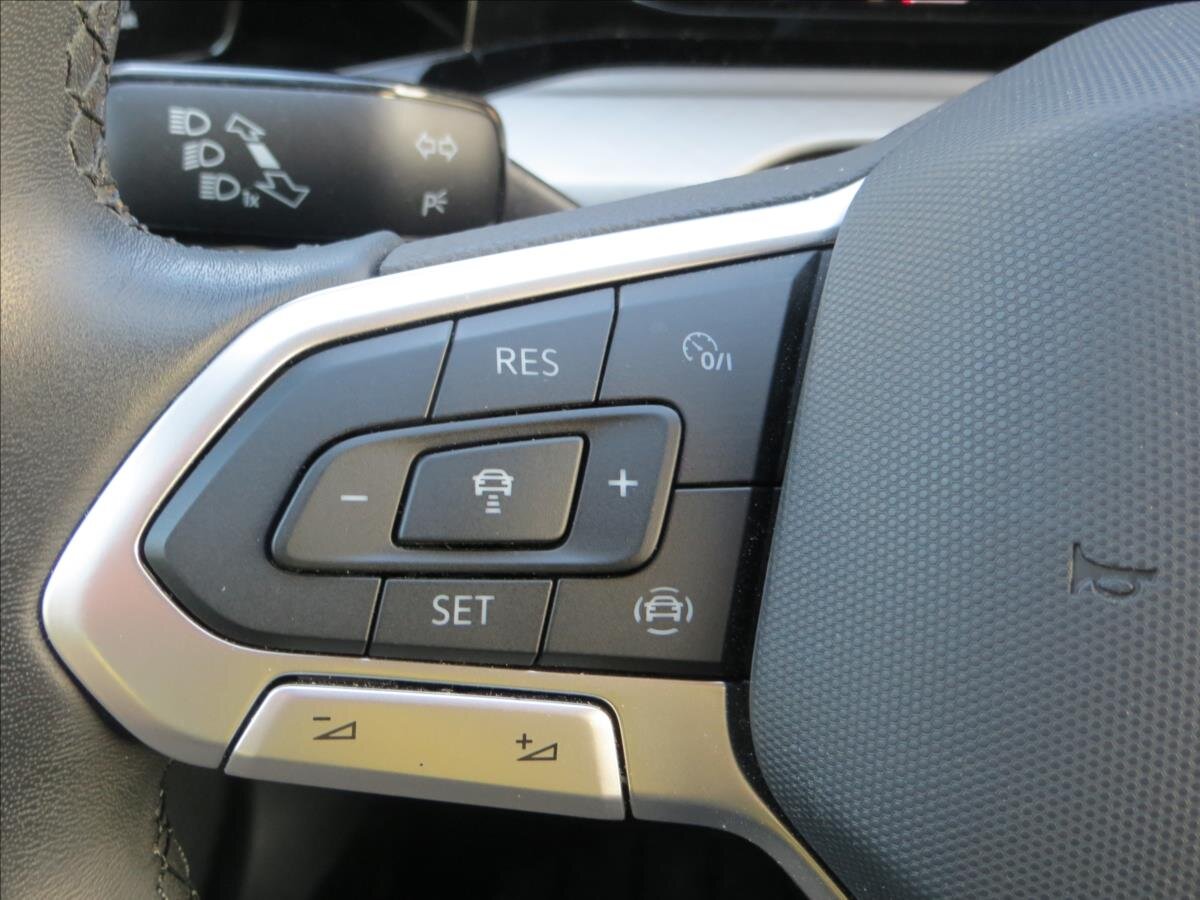 Volkswagen Golf Kombi 1,5 l 96 kw