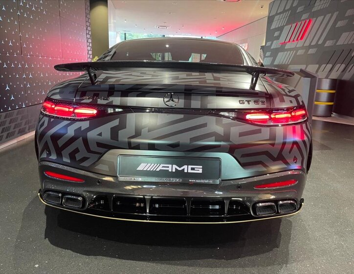 Mercedes-Benz AMG GT Kupé 4,0 l 430 kw