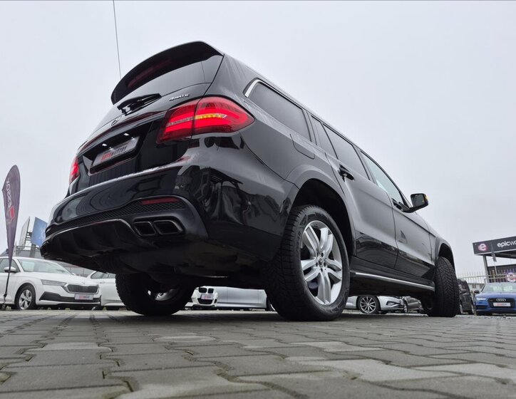 Mercedes-Benz GLS SUV 3,0 l 190 kw