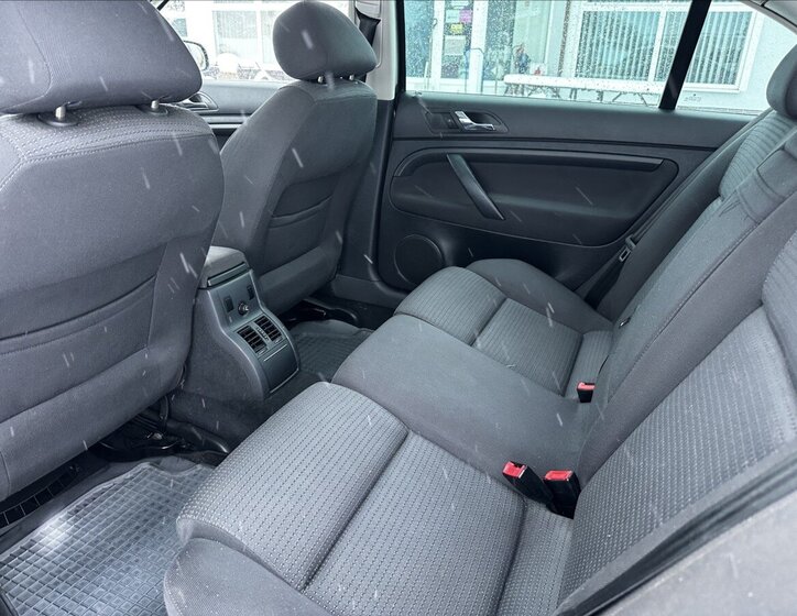 Škoda Superb Sedan 2,0 l 103 kw