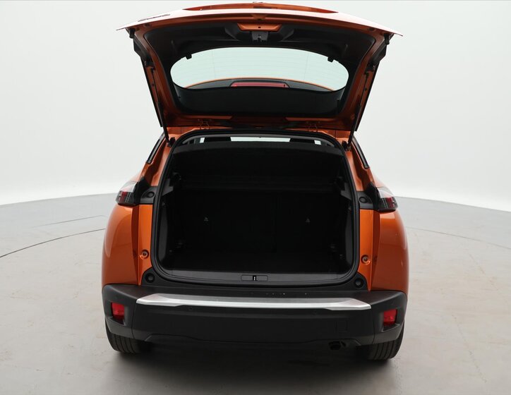 Peugeot 2008 SUV / Terénní 1,2 l 74 kw