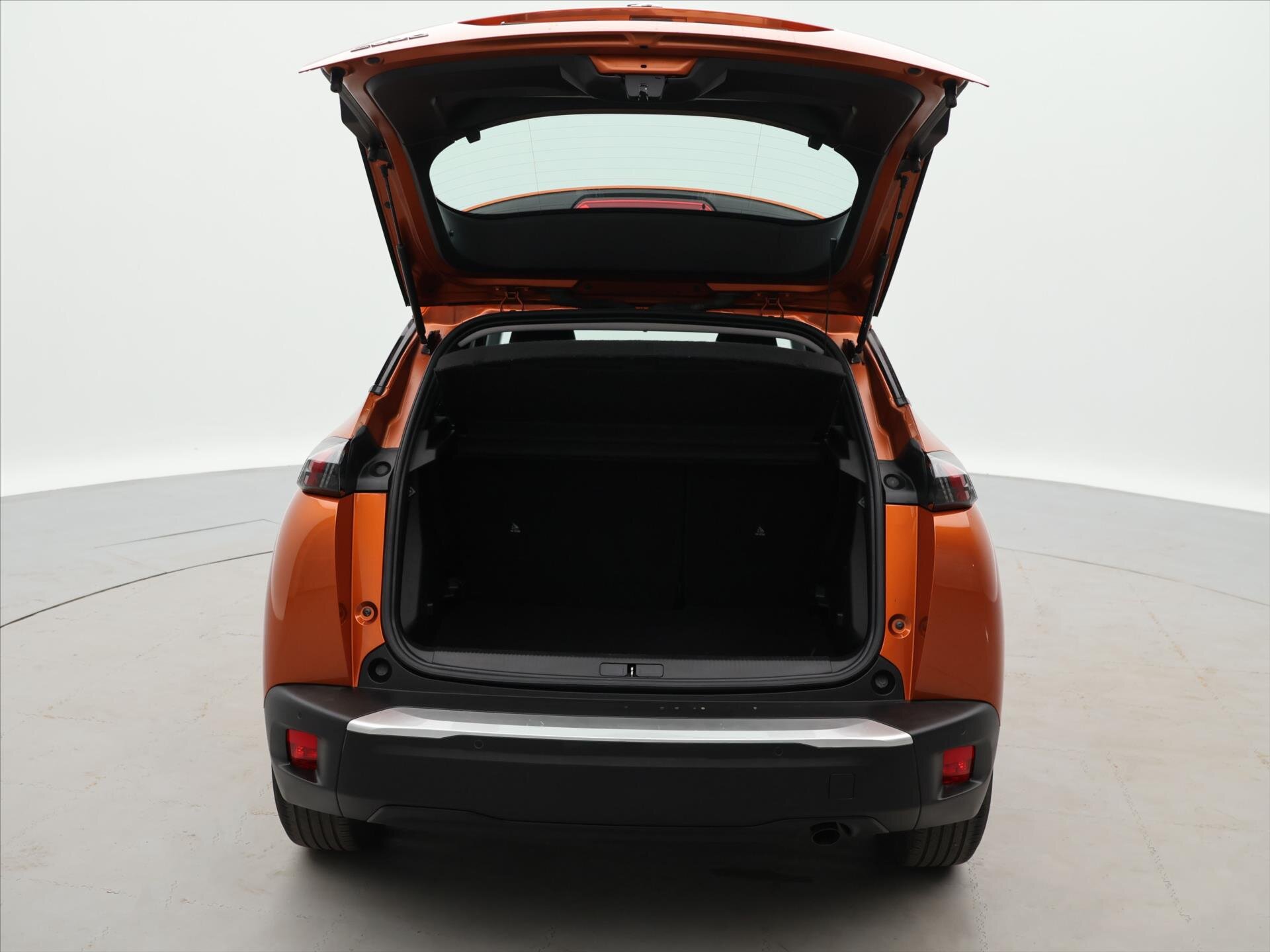 Peugeot 2008 SUV / Terénní 1,2 l 74 kw