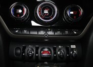 Mini Countryman SUV / Terénní 1,5 l 100 kw