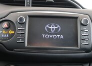 Toyota Yaris 16