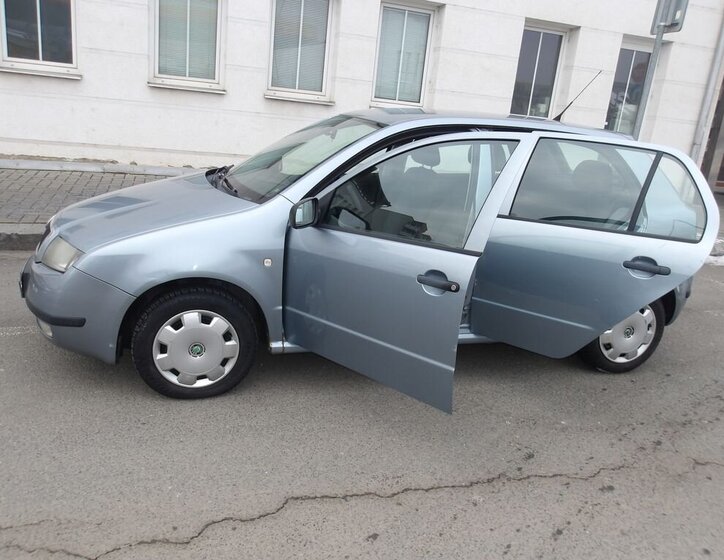 Škoda Fabia Hatchback 1,2 l 40 kw