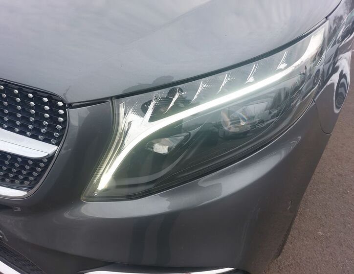 Mercedes-Benz Třídy V 9