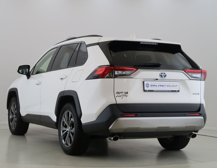 Toyota RAV4 SUV / Terénní 2,5 l 131 kw