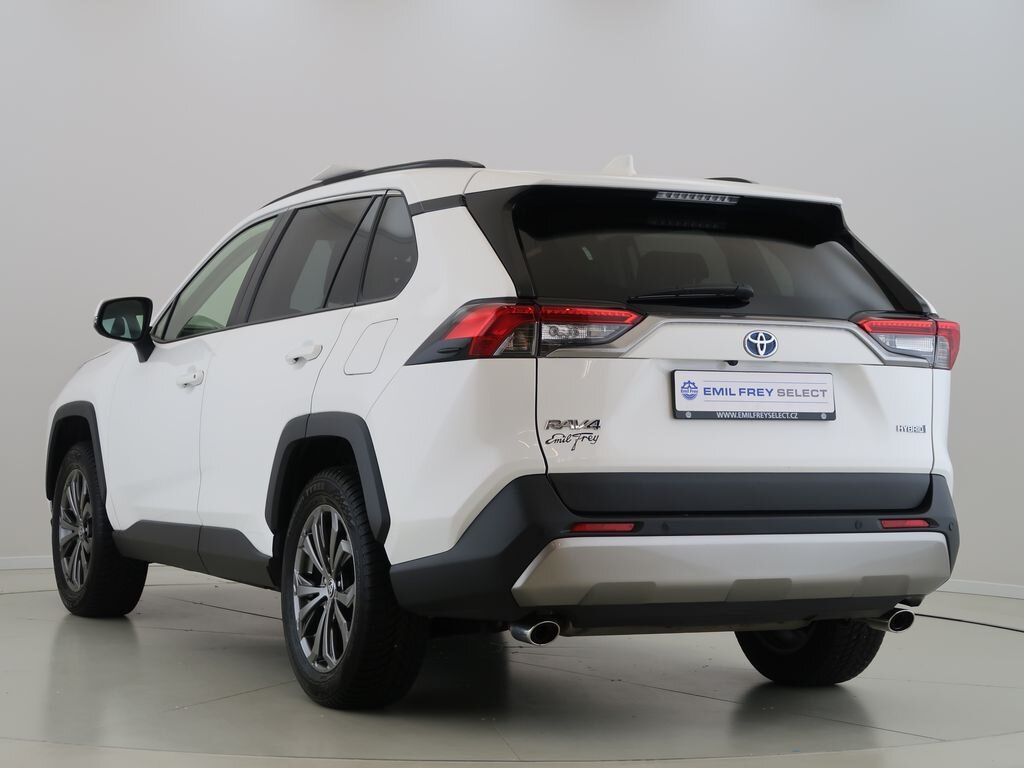 Toyota RAV4 SUV / Terénní 2,5 l 131 kw