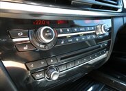 BMW X5 SUV 3,0 l 280 kw