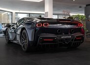 Ferrari SF90 Kupé 4,0 l 736 kw