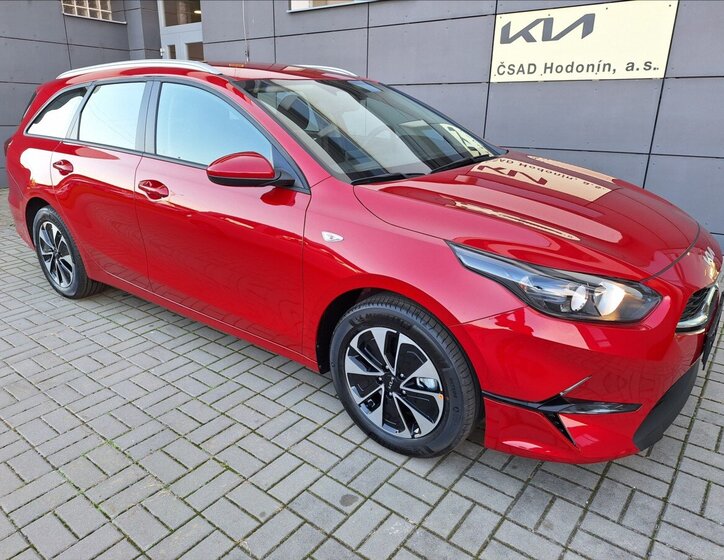 KIA Ceed 1