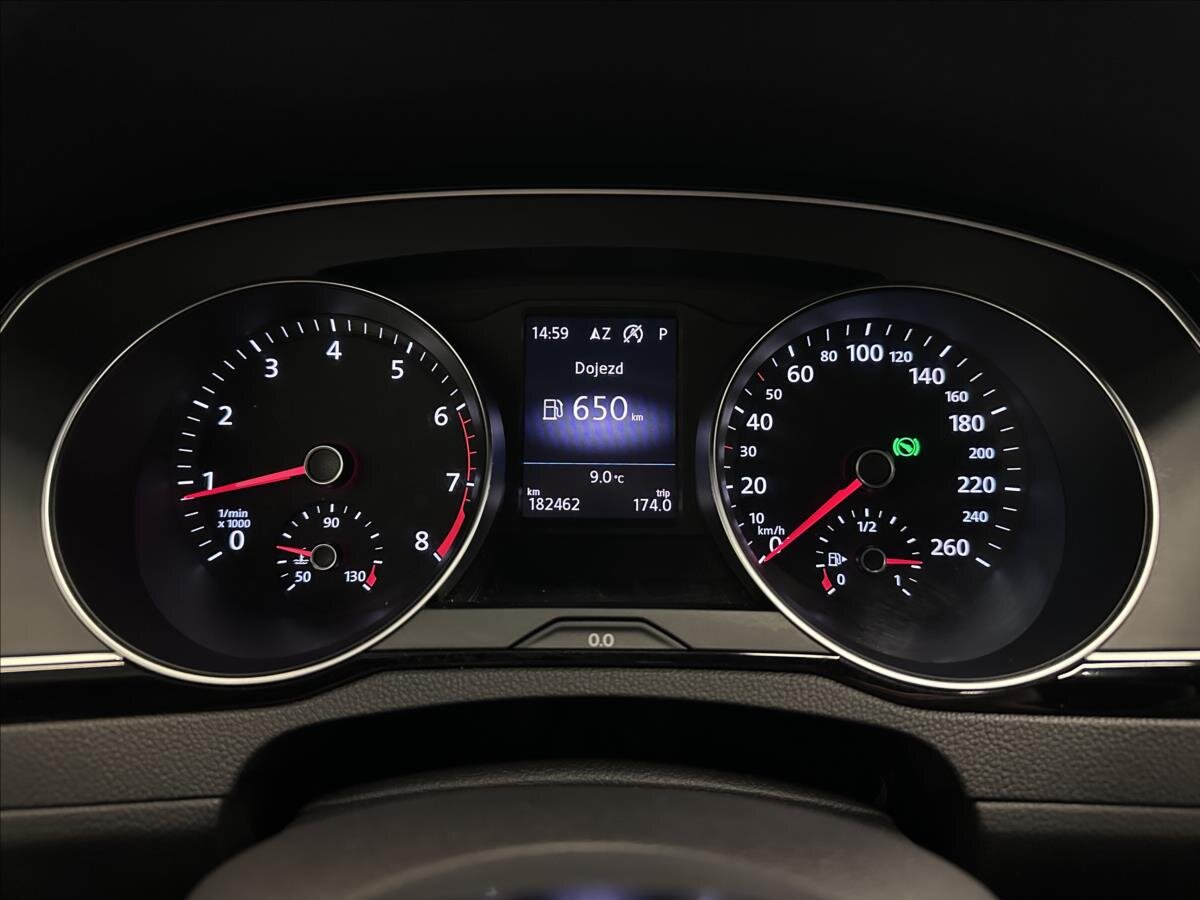 Volkswagen Passat Sedan 2,0 l 162 kw