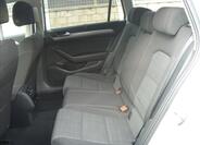 Volkswagen Passat 11