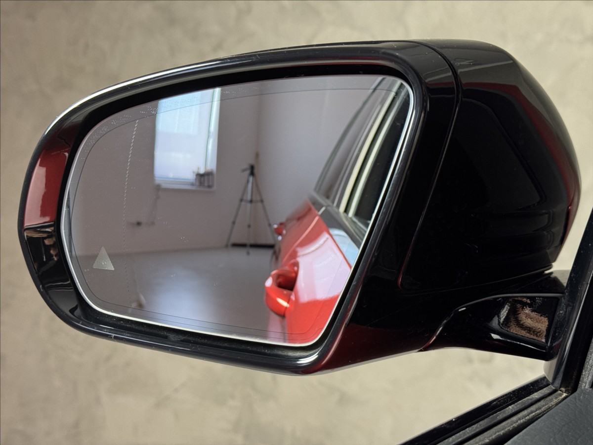 Mercedes-Benz Třídy E