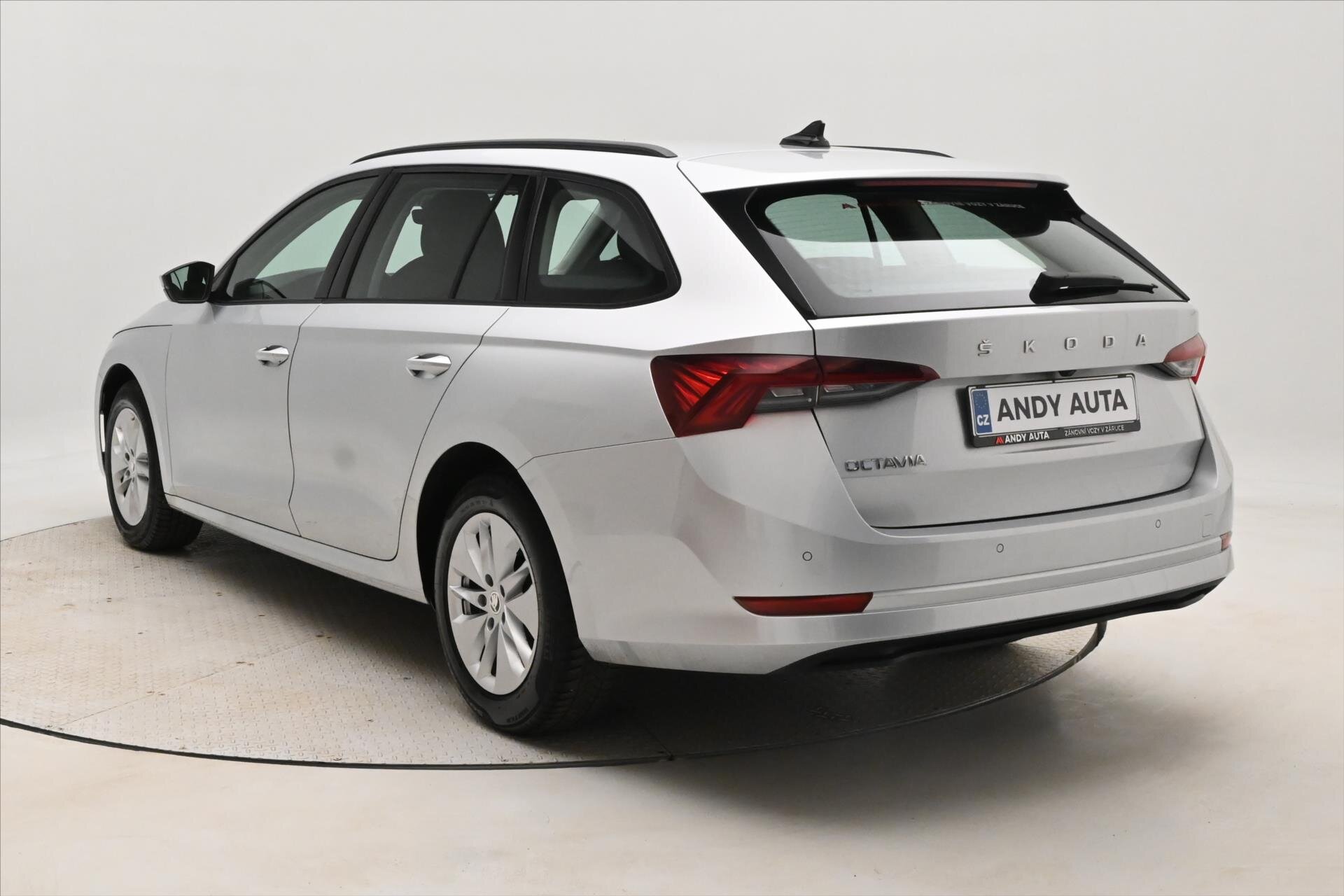 Škoda Octavia Kombi 2,0 l 110 kw