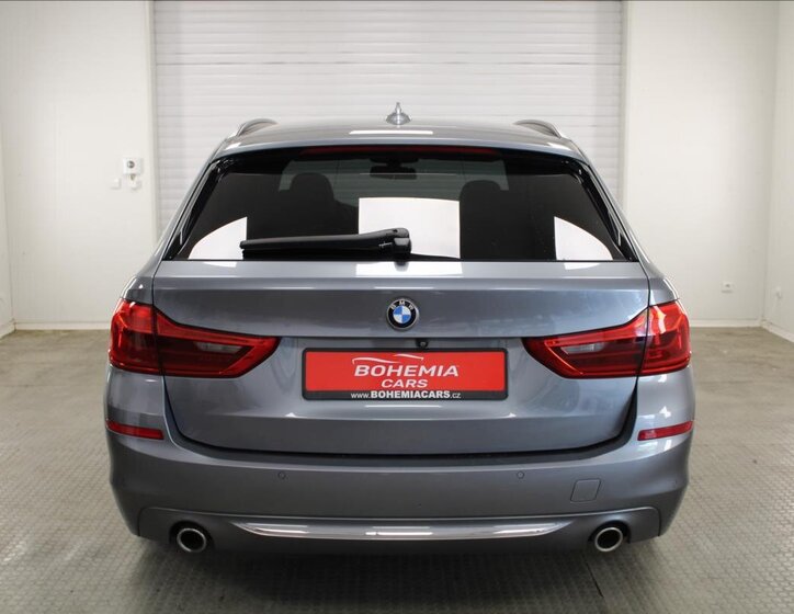 BMW Řada 5 Kombi 2,0 l 140 kw