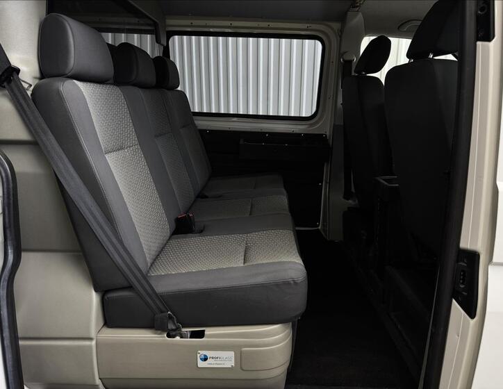 Volkswagen Transporter 32