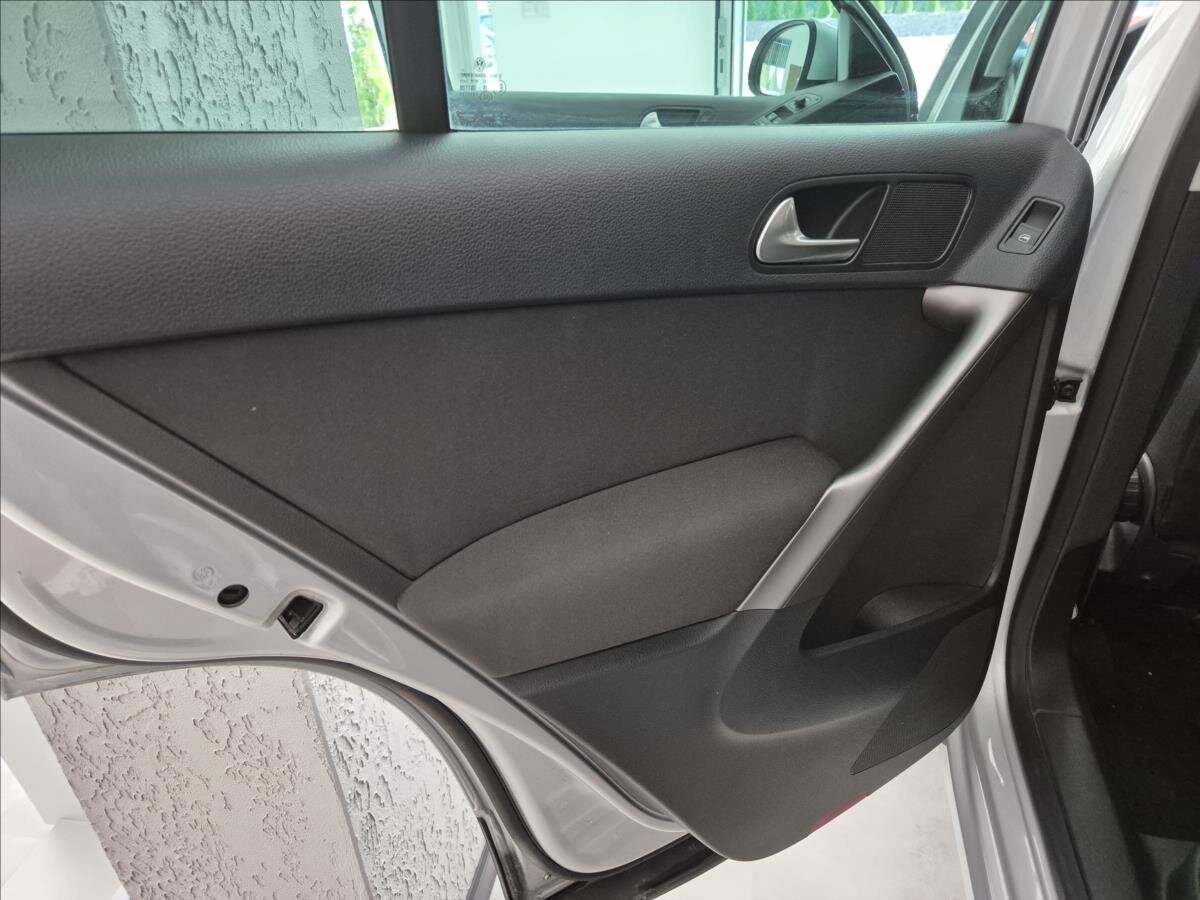 Volkswagen Tiguan SUV 1,4 l 110 kw