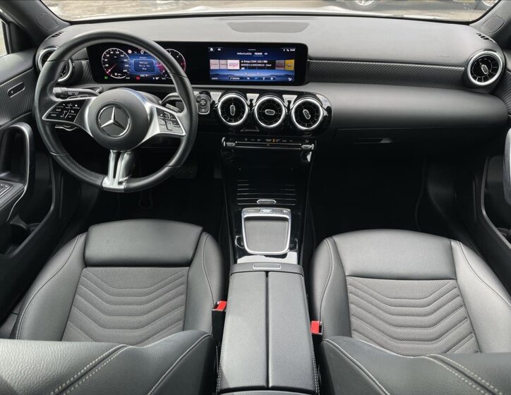 Mercedes-Benz Třídy A Hatchback 2,0 l 110 kw