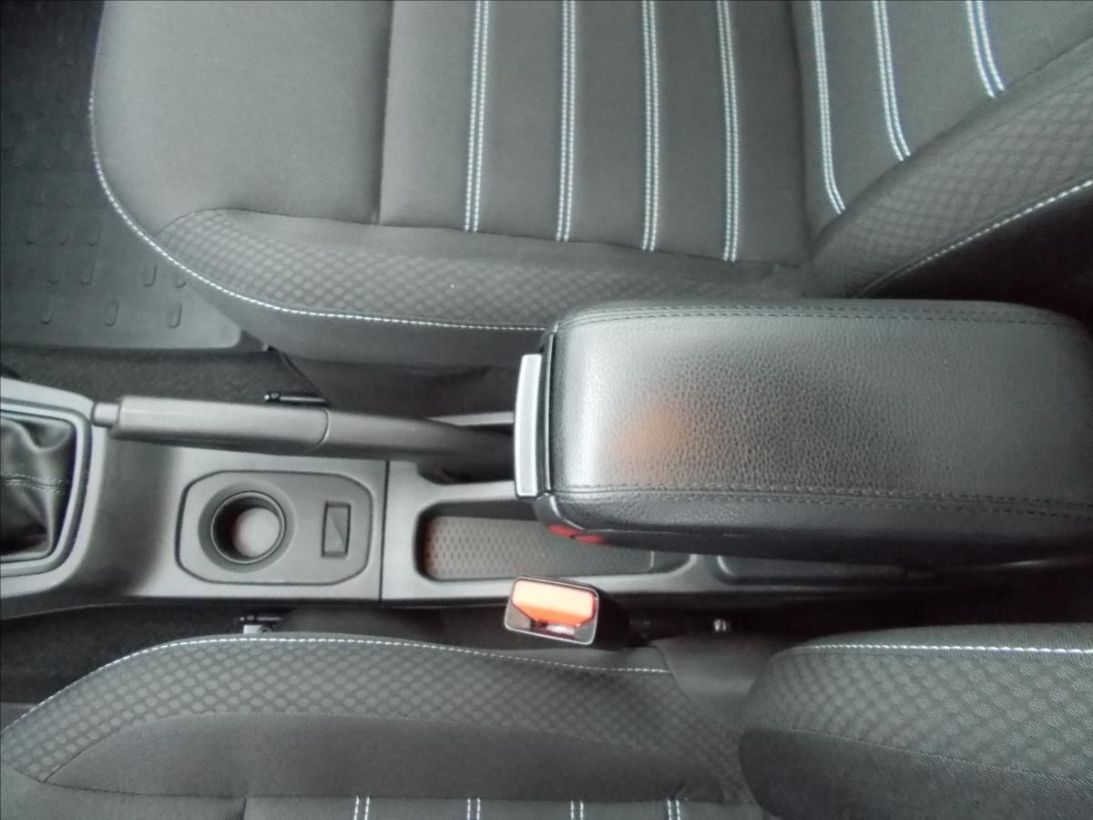 Dacia Duster SUV 999,0 67 kw