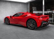 Ferrari SF90 Kupé 4,0 l 574 kw