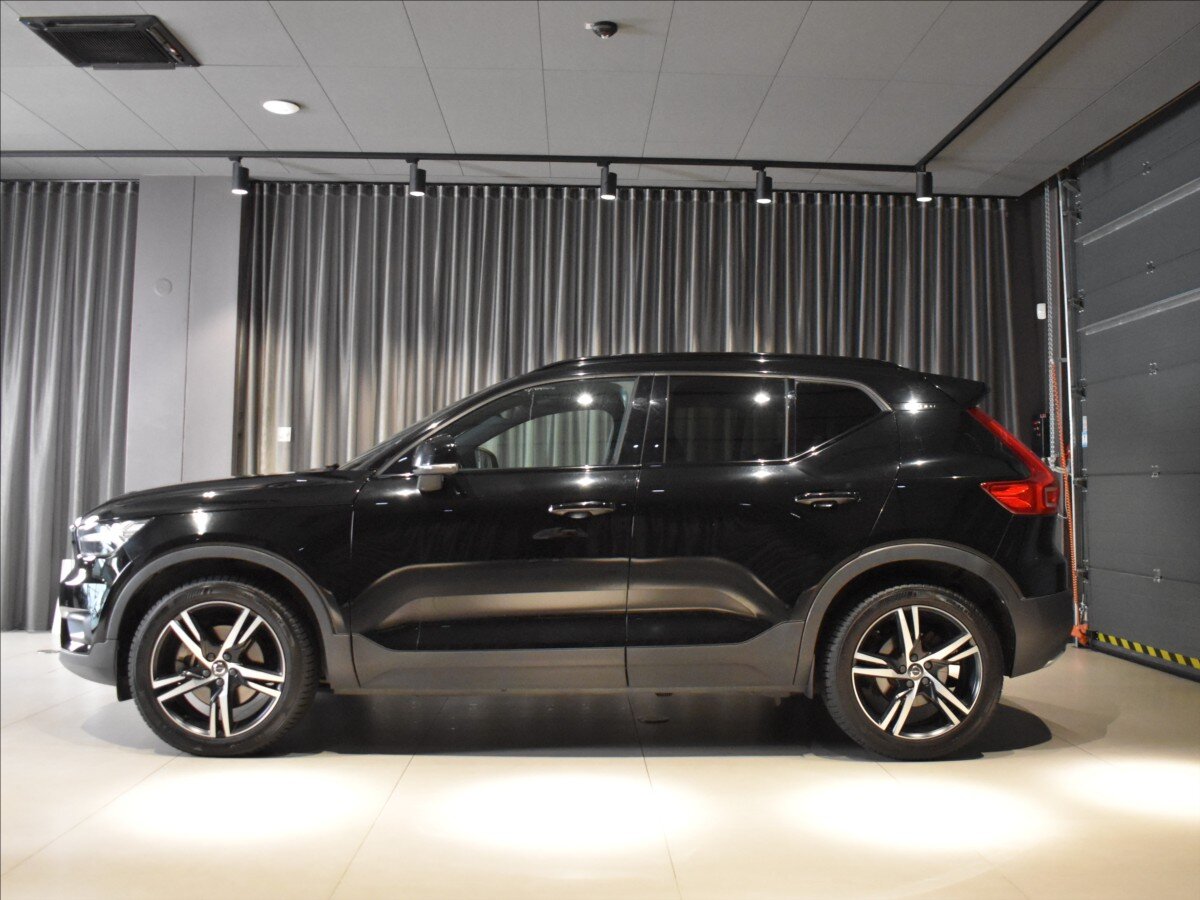 Volvo XC40 SUV 2,0 l 140 kw
