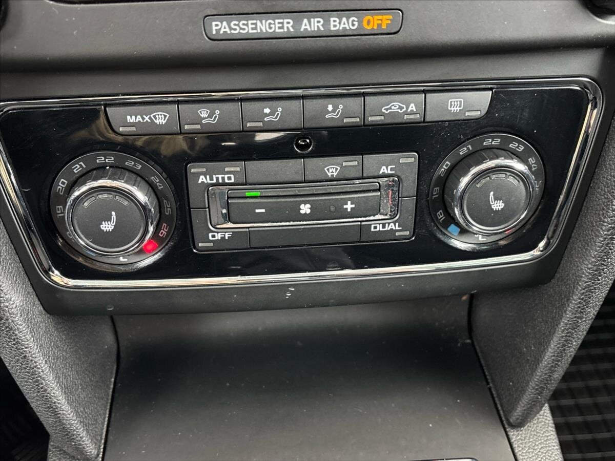 Škoda Superb Kombi 2,0 l 103 kw