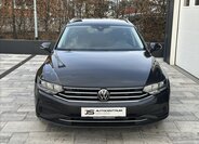 Volkswagen Passat Kombi 1,5 l 110 kw