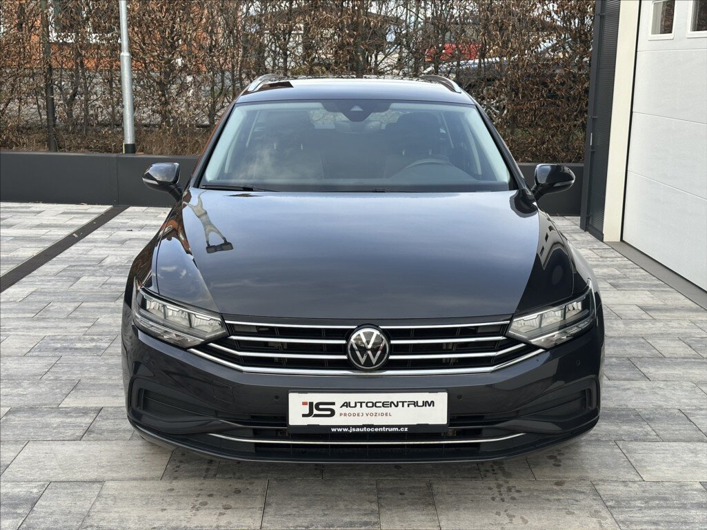 Volkswagen Passat Kombi 1,5 l 110 kw