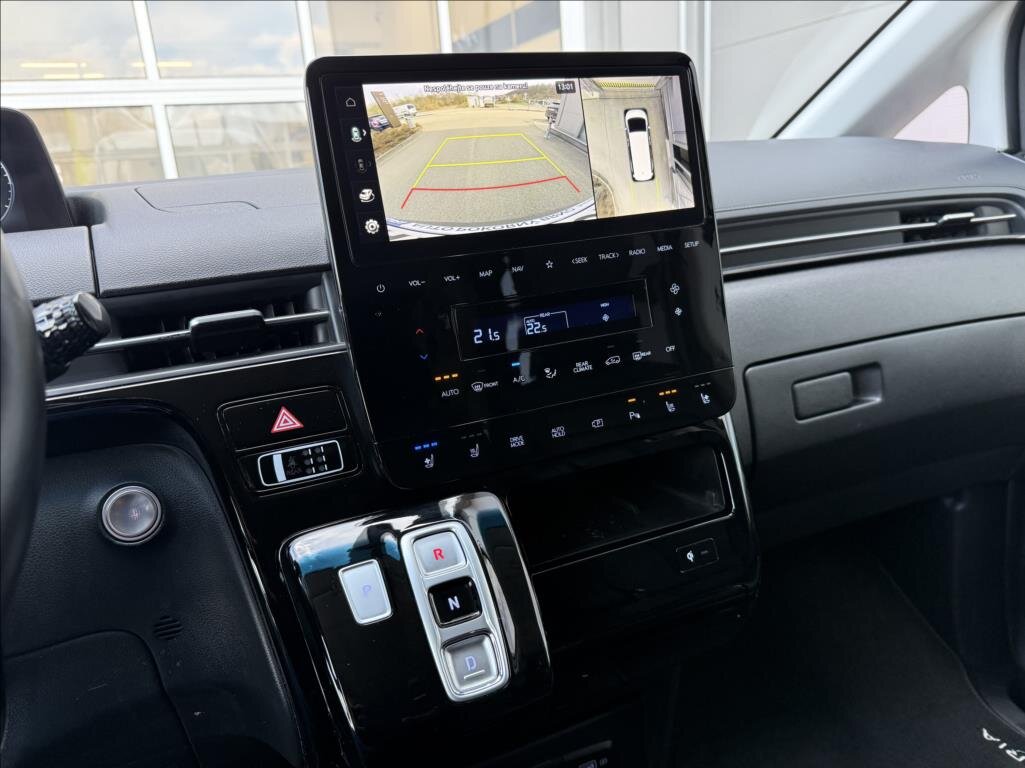 Hyundai Staria VAN / Minibus 2,2 l 130 kw