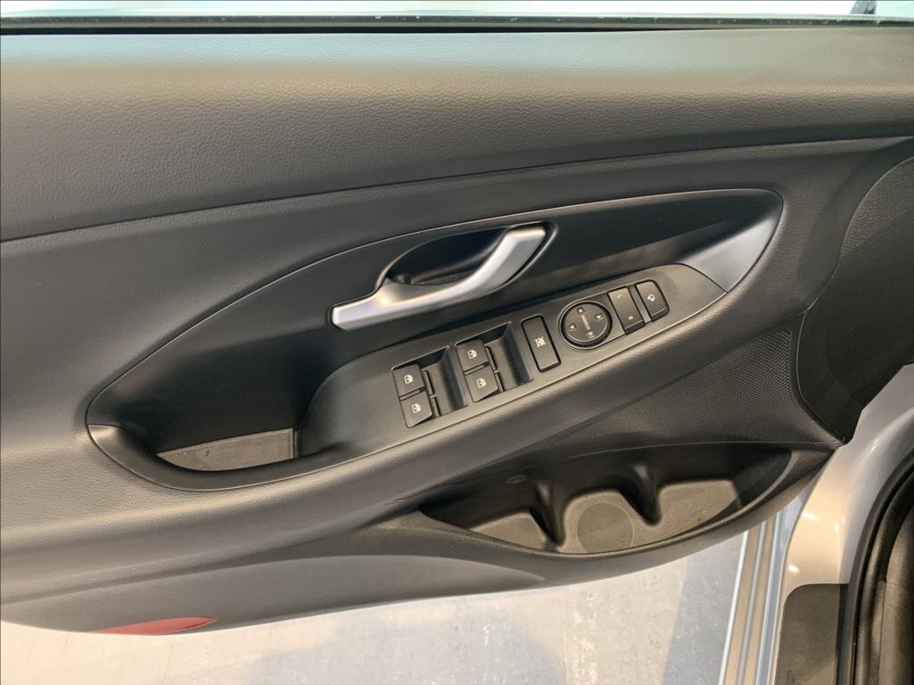 Hyundai i30 Kombi 998,0 73 kw