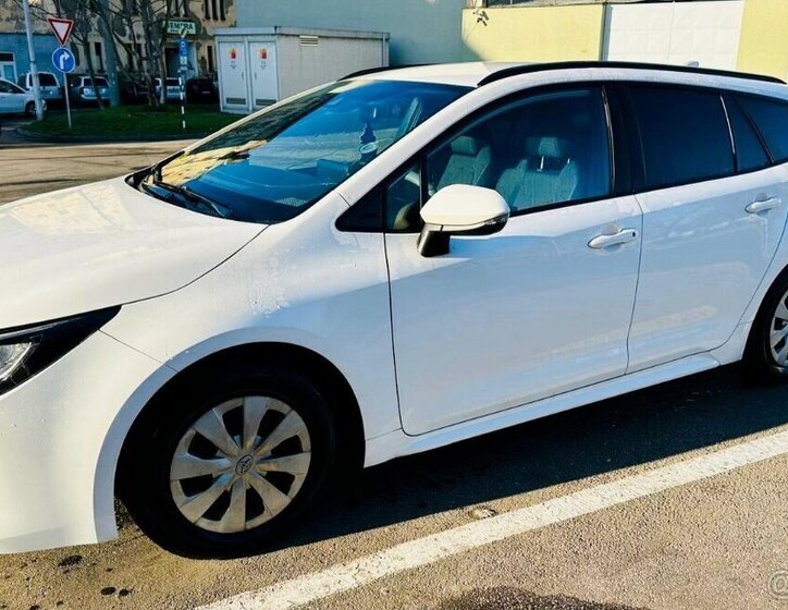 Toyota Corolla Kombi 0,0 90 kw